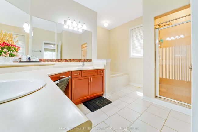 1626 Chilliwack St, House other with 8 bedrooms, 5 bathrooms and 3 parking in Oshawa ON | Image 20