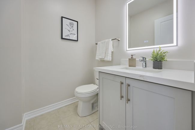 10 Globemaster Lane, House attached with 3 bedrooms, 4 bathrooms and 1 parking in Richmond Hill ON | Image 33