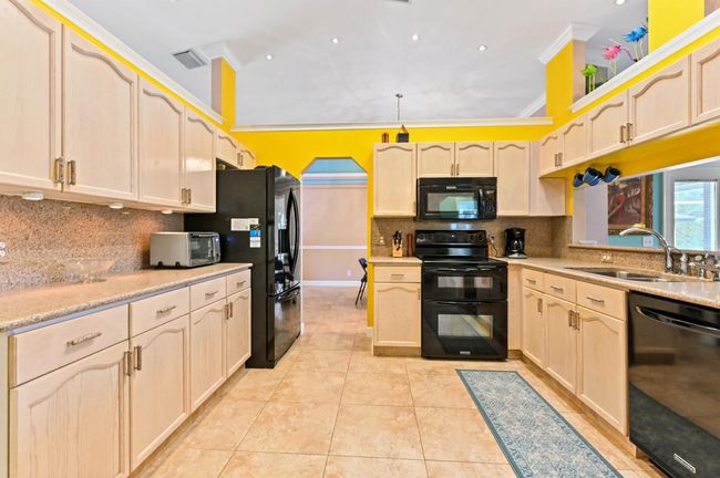 14703 79 Th Ct N, House other with 4 bedrooms, 2 bathrooms and null parking in Loxahatchee FL | Image 20
