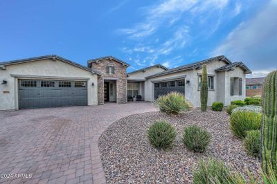 9285 W Louise Drive, House other with 4 bedrooms, 3 bathrooms and null parking in Peoria AZ | Image 2