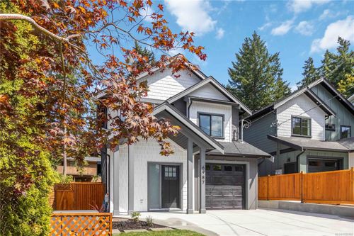 6987 Hagan Rd, Central Saanich, BC, V8M1B3 | Card Image