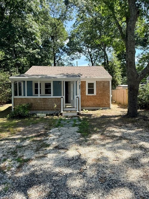 163 Ninigret Ave, Mashpee, MA, 02649-4949 | Card Image