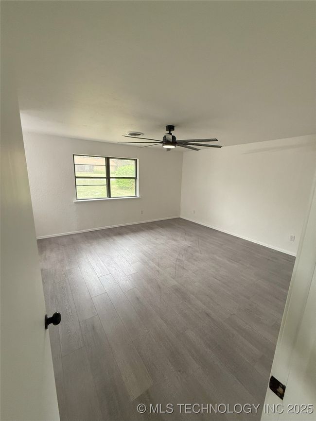 1402 Se 9 Th St, House other with 3 bedrooms, 2 bathrooms and null parking in Wagoner OK | Image 22