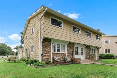514 Shadyside Cir, Hopkins, MN, 55343-8313 | Card Image
