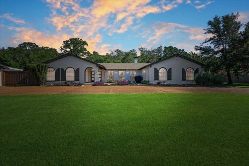 3601 Holly St, Denison, TX, 75020-3713 | Card Image