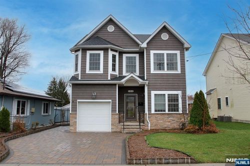 134 Beech St, Fords, NJ, 08863-1541 | Card Image