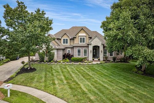 13104 94th St, Kansas City, MO, 64138-5016 | Card Image