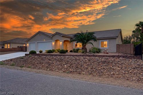 5231 Fieldstone Dr, Pahrump, NV, 89061-7717 | Card Image