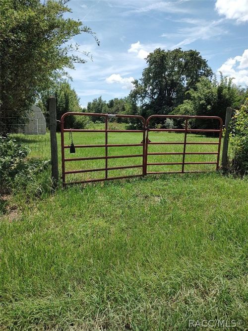 4274 E Nebraska Ln, Hernando, FL, 34442-5614 | Card Image
