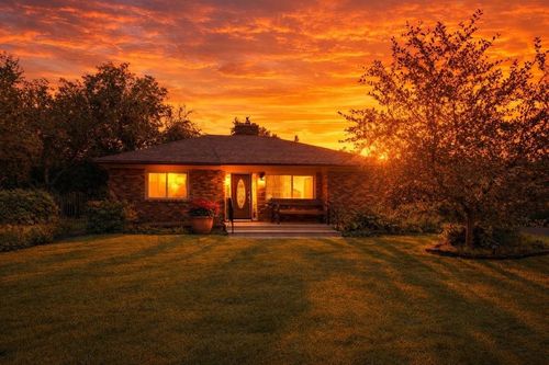 11512 E Valleyway Ave, Spokane Valley, WA, 99206-5127 | Card Image