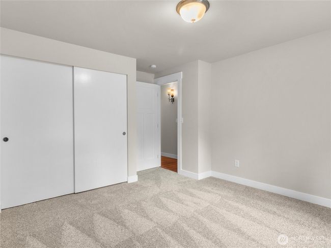 1636 33 Rd Ave Ne, House other with 3 bedrooms, 2 bathrooms and null parking in Olympia WA | Image 13