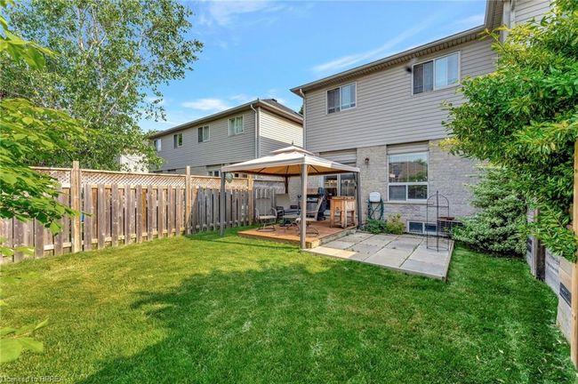 88 Foxborough Dr, Townhouse with 3 bedrooms, 2 bathrooms and 3 parking in Ancaster ON | Image 19