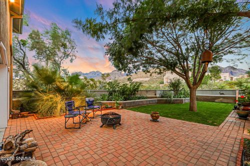 5093 Black Quartz Rd, Las Cruces, NM, 88011-9309 | Card Image