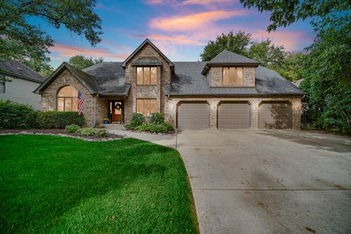 1024 Trillium Trl, West Chicago, IL, 60185-1784 | Card Image