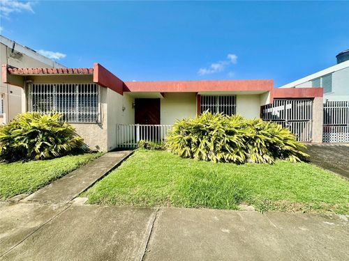 j14 Granadillo Arbolada J14 Granadillo Arbolada, CAGUAS, PR, 00727 | Card Image