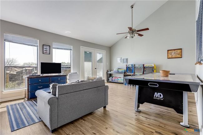 171 Comanche Pt, Townhouse with 3 bedrooms, 3 bathrooms and 2 parking in Point Venture TX | Image 22