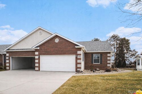 4086 Squire Hill Dr, Flushing, MI, 48433-3101 | Card Image