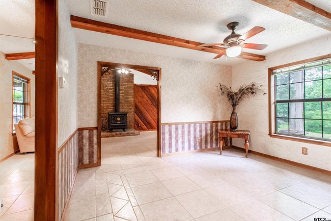13402 County Road 1131, House other with 3 bedrooms, 2 bathrooms and null parking in Flint TX | Image 8
