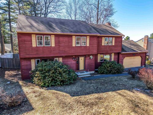 21 Clearview Dr, Nashua, NH, 03062-2528 | Card Image