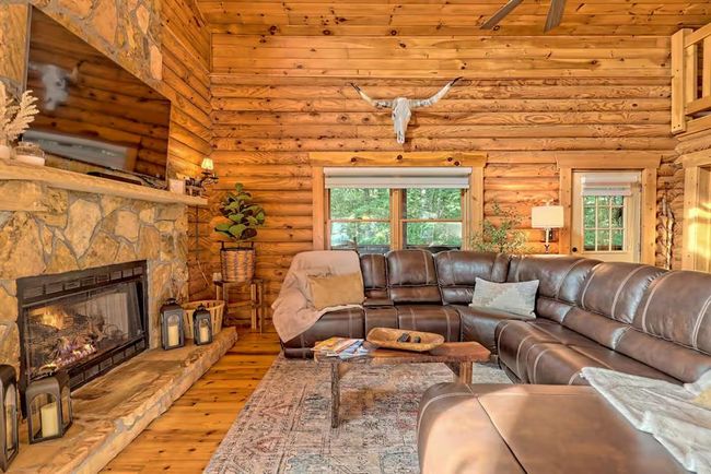 1343 Highland Trce, Home with 3 bedrooms, 3 bathrooms and null parking in Blairsville GA | Image 7
