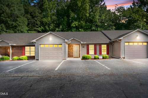 402 Pinefield Pl, Thomasville, NC, 27360-3245 | Card Image