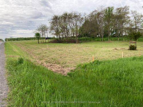 00 S Shore Rd, Napanee, ON, K7R3K7 | Card Image