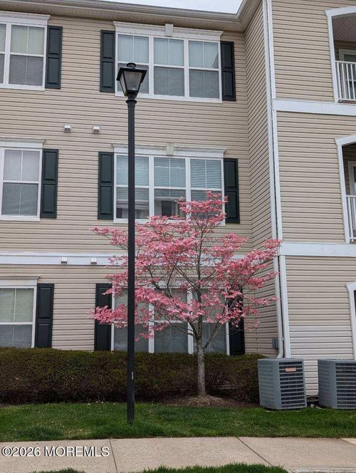 326 Sloan Ct, Matawan, NJ, 07747-4718 | Card Image