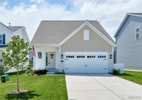340 Misthaven Dr, Eureka, MO, 63025-4143 | Card Image