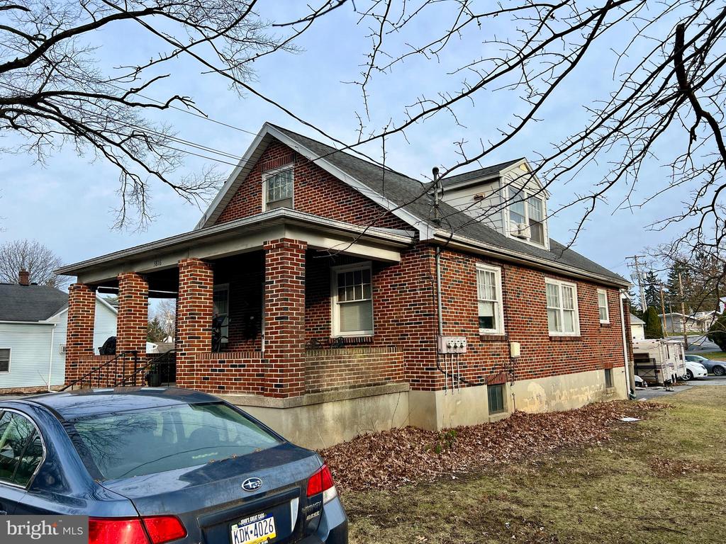 Residential Income in HARRISBURG 2