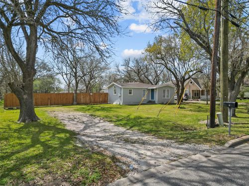 1503 Main St, La Marque, TX, 77568-5636 | Card Image