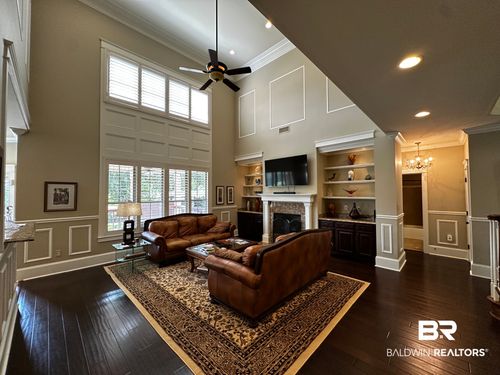 814 Darrah St, Fairhope, AL, 36532-7122 | Card Image