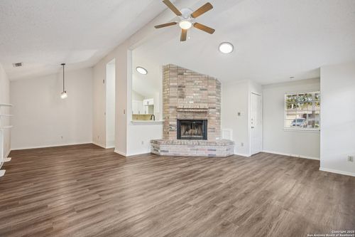 11322 Potter Vly, San Antonio, TX, 78245-2521 | Card Image