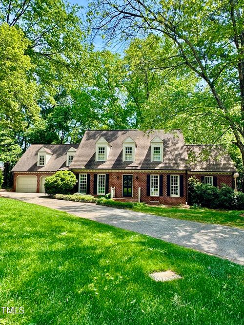 3005 Woodgreen Dr, Raleigh, NC, 27607-6657 | Card Image