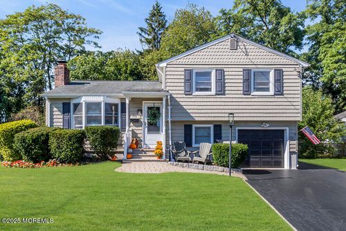 238 Martin Pl, Middletown, NJ, 07748-3614 | Card Image
