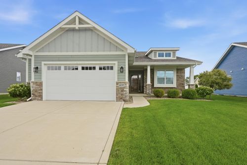 10395 Brookhaven Dr, Saint John, IN, 46373-7034 | Card Image