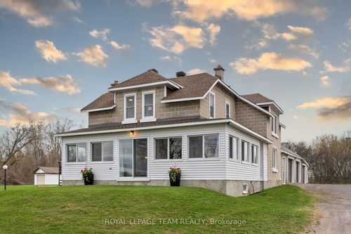 5349 Bowesville Rd, Gloucester, ON, K1X1B8 | Card Image