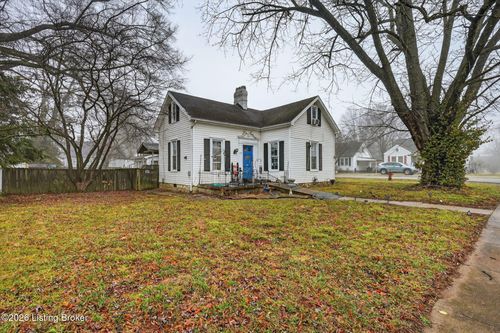 117 E Halstead Ave, Bardstown, KY, 40004-1721 | Card Image