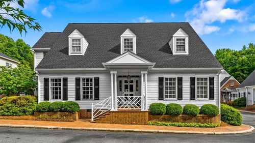 12 Charleston Sq, Greensboro, NC, 27408-3831 | Card Image