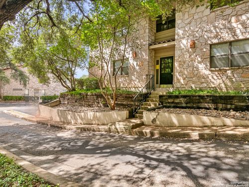 apt-203-7738 Chambers Rd, San Antonio, TX, 78229-2661 | Card Image