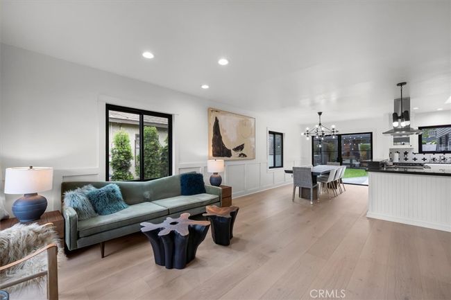 1012 10 Th St, House other with 4 bedrooms, 5 bathrooms and 8 parking in Manhattan Beach CA | Image 13