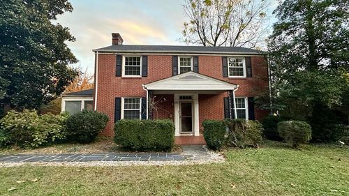 303 Rives Rd, Martinsville, VA, 24112-3830 | Card Image