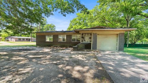 104 Park Cir, Texarkana, TX, 75501 | Card Image