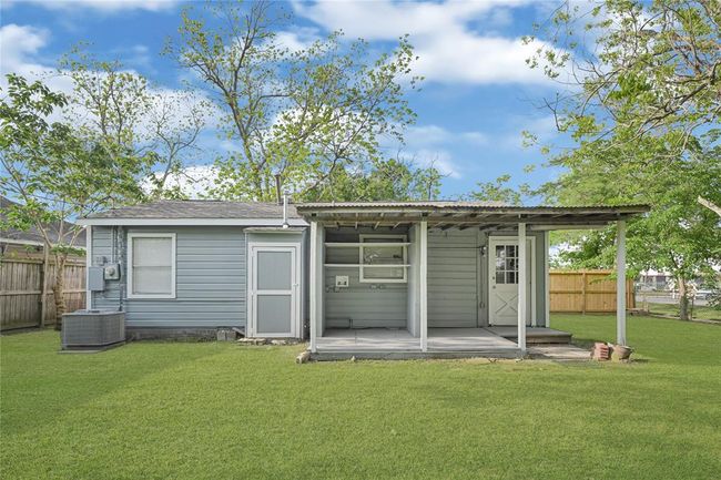 7401 Carrie Ln, House other with 3 bedrooms, 1 bathrooms and 1 parking in Deer Park TX | Image 16