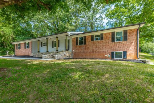 702 5th St, South Pittsburg, TN, 37380-1271 | Card Image