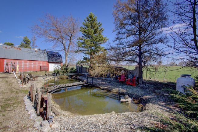 8715 Wellington Rd 7, House other with 4 bedrooms, 2 bathrooms and 10 parking in Palmerston ON | Image 5