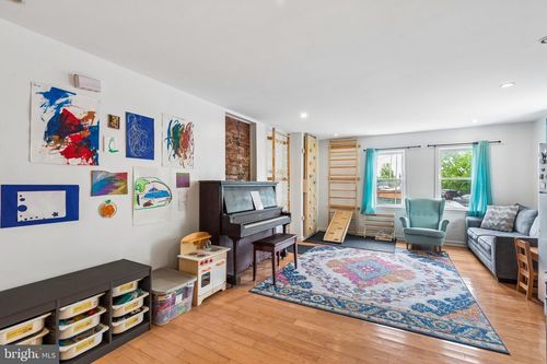 3101 Haverford Ave, PHILADELPHIA, PA, 19104-2016 | Card Image