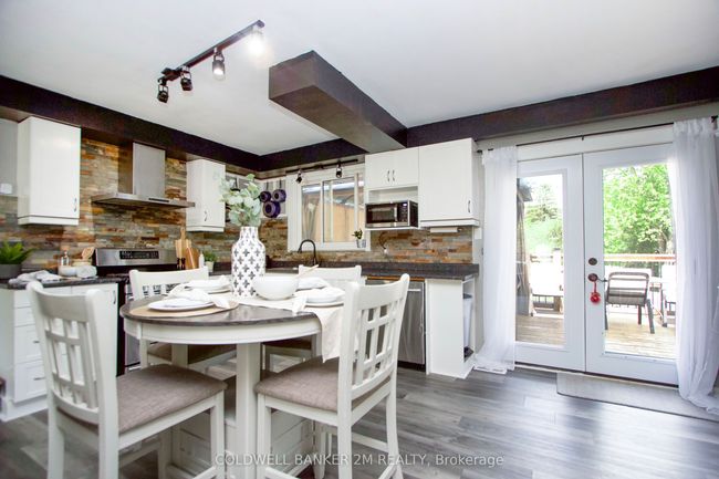 27 Anne St, House other with 4 bedrooms, 2 bathrooms and 6 parking in Millbrook ON | Image 11
