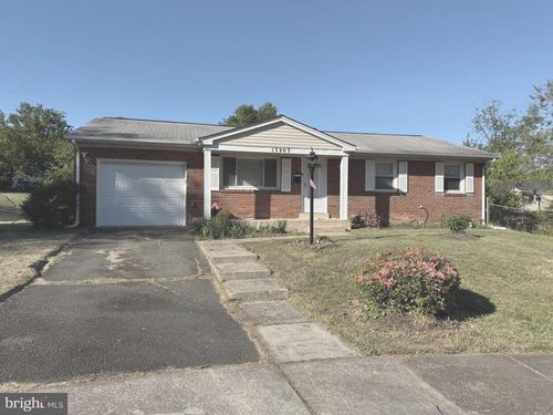 13203 Hampshire Ct, WOODBRIDGE, VA, 22193-5103 | Card Image