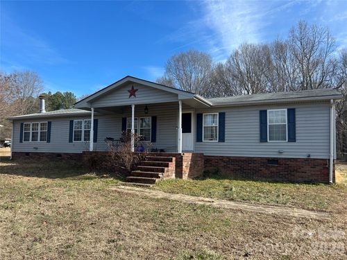 195 Cimmaron Cir, Kannapolis, NC, 28081-9506 | Card Image