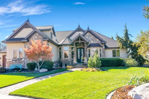 10365 N 6960 W, Highland, UT, 84003-9336 | Card Image